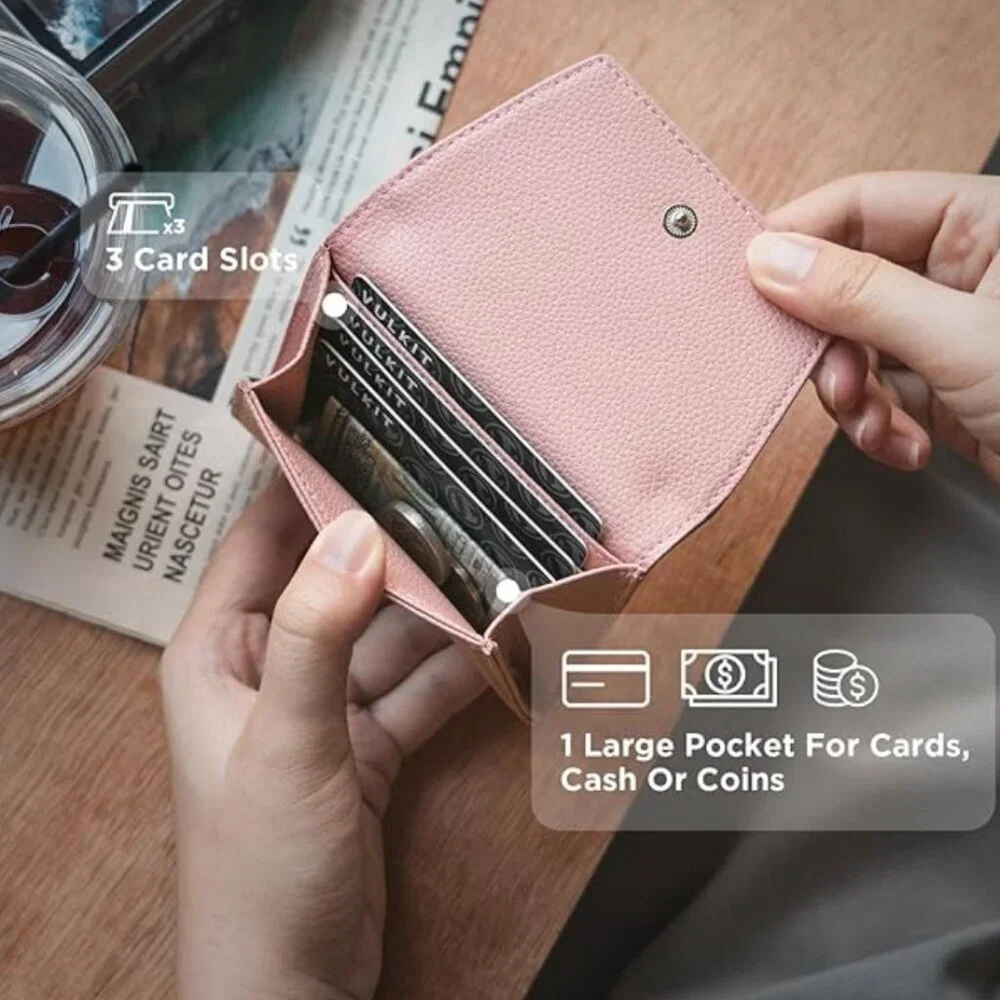 NWT Women's Credit Card Holder Pink